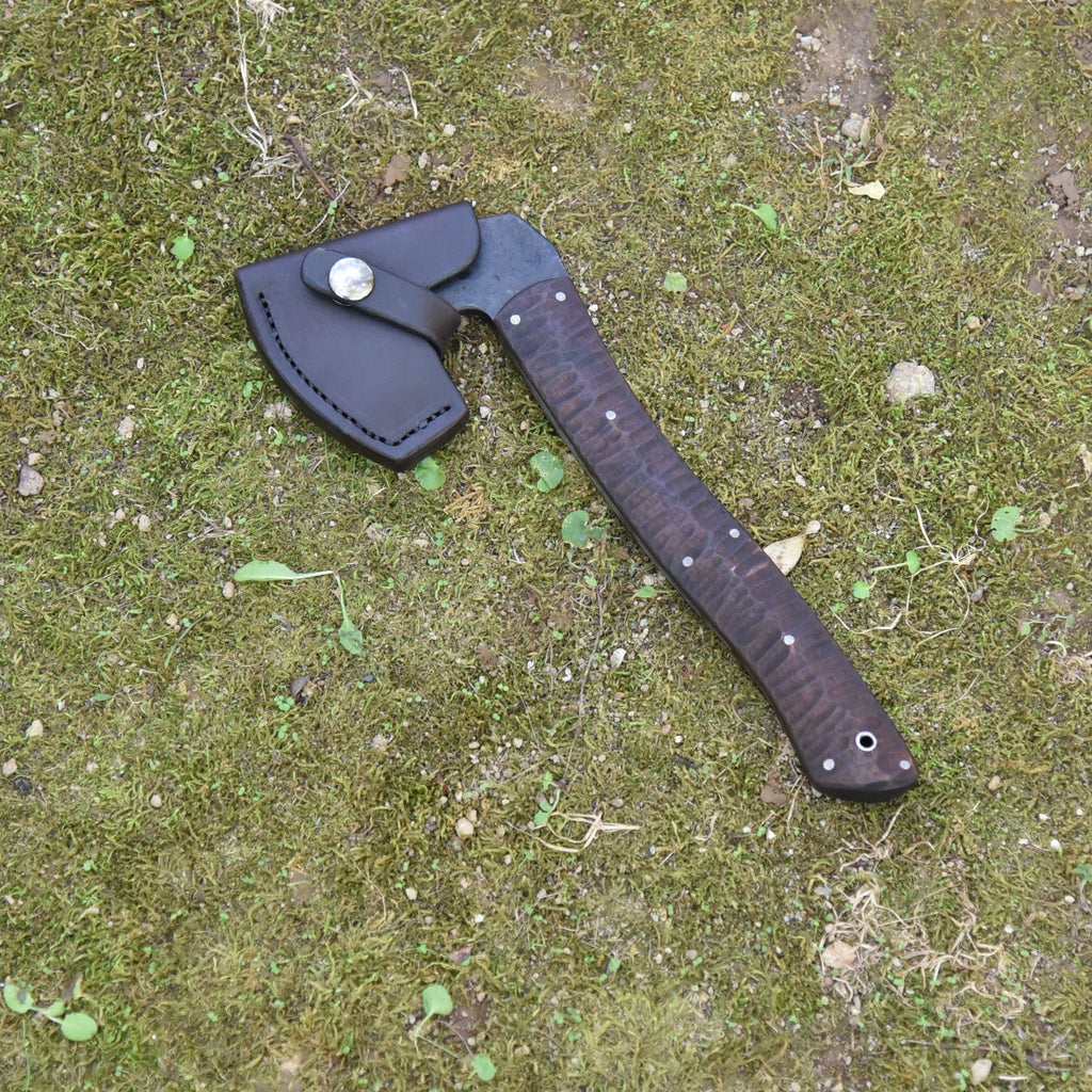 Light Hatchet, Full-tang with Walnut Scales